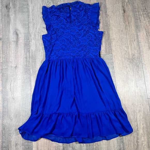 Disney Snow White and the Seven Dwarfs Blue Lace High Neck Dress - Picture 7 of 11